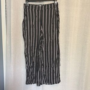 Hollister Black and White Striped Wide-Leg Pants